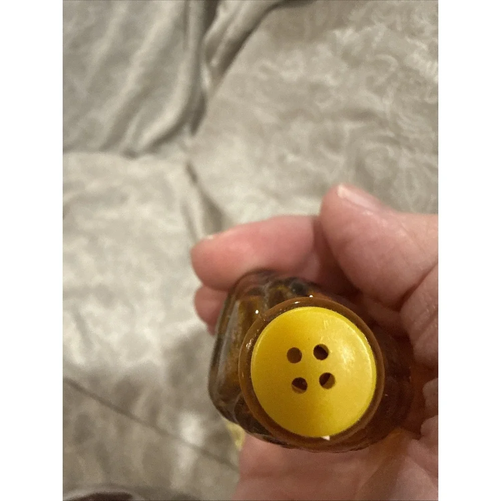 Vtg Bitters Fischs Amber Glass Fish Gold Bottle Salt & Pepper Shakers Small 3